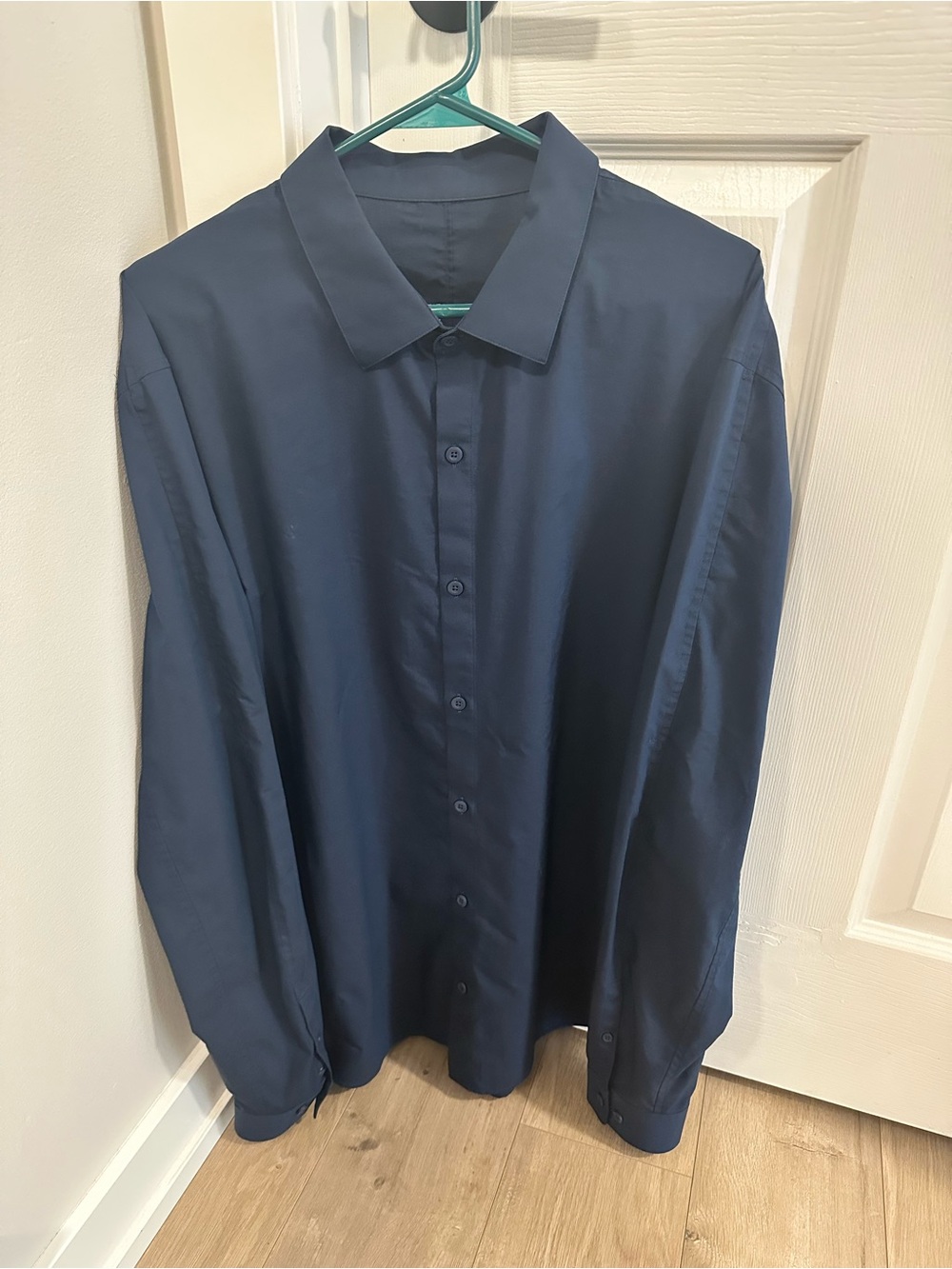 Men's Navy lululemon Long-Sleeve Button-Up Shirt